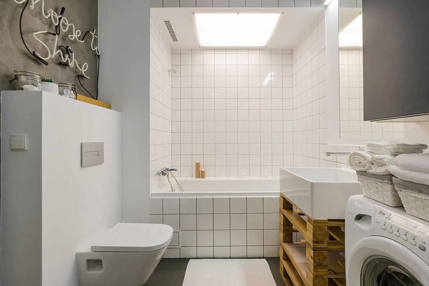 Apartament Lanciego - Przytulny Z Osobna Sypialna, Balkon, Wi-fi, Natolin, Ursynow Warszawa